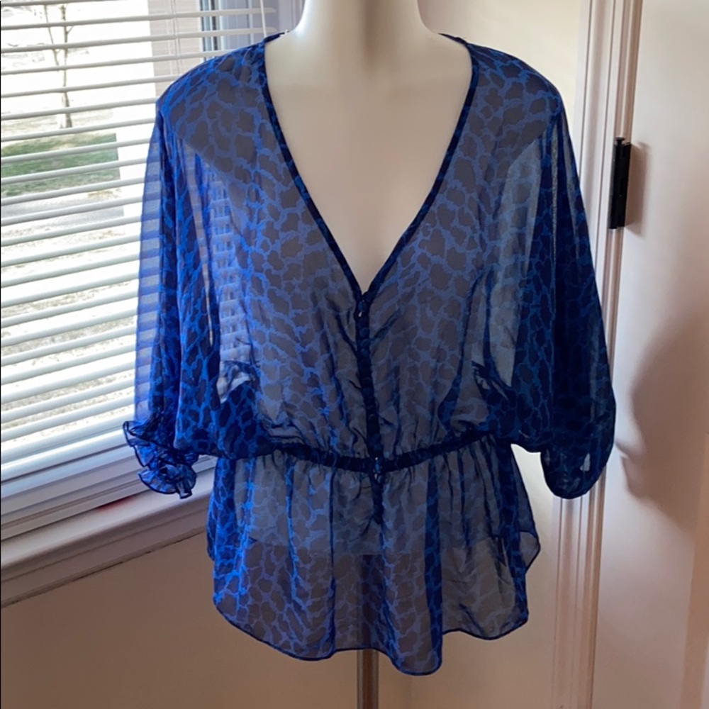Woman’s blouse